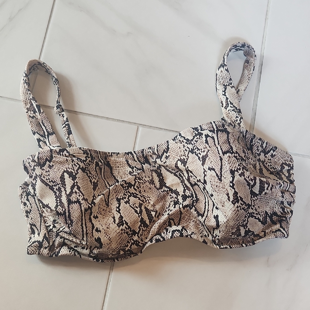 Reptile Patterned Underwire Bikini Top